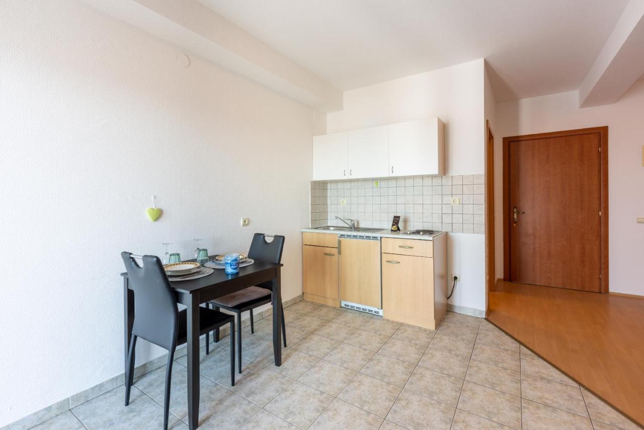 Apartments Antonija تْسْغيكفانِتْسا المظهر الخارجي الصورة
