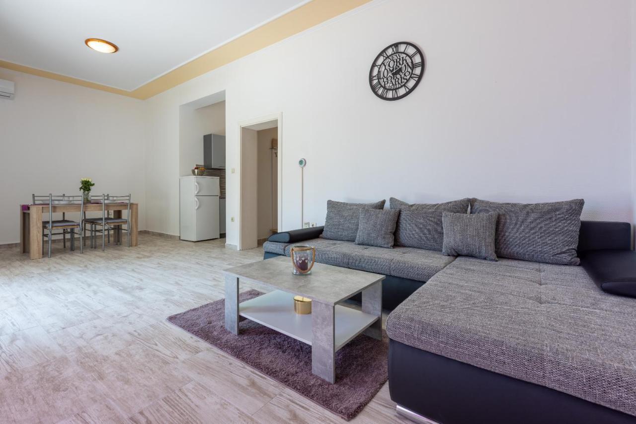 Apartments Antonija تْسْغيكفانِتْسا المظهر الخارجي الصورة